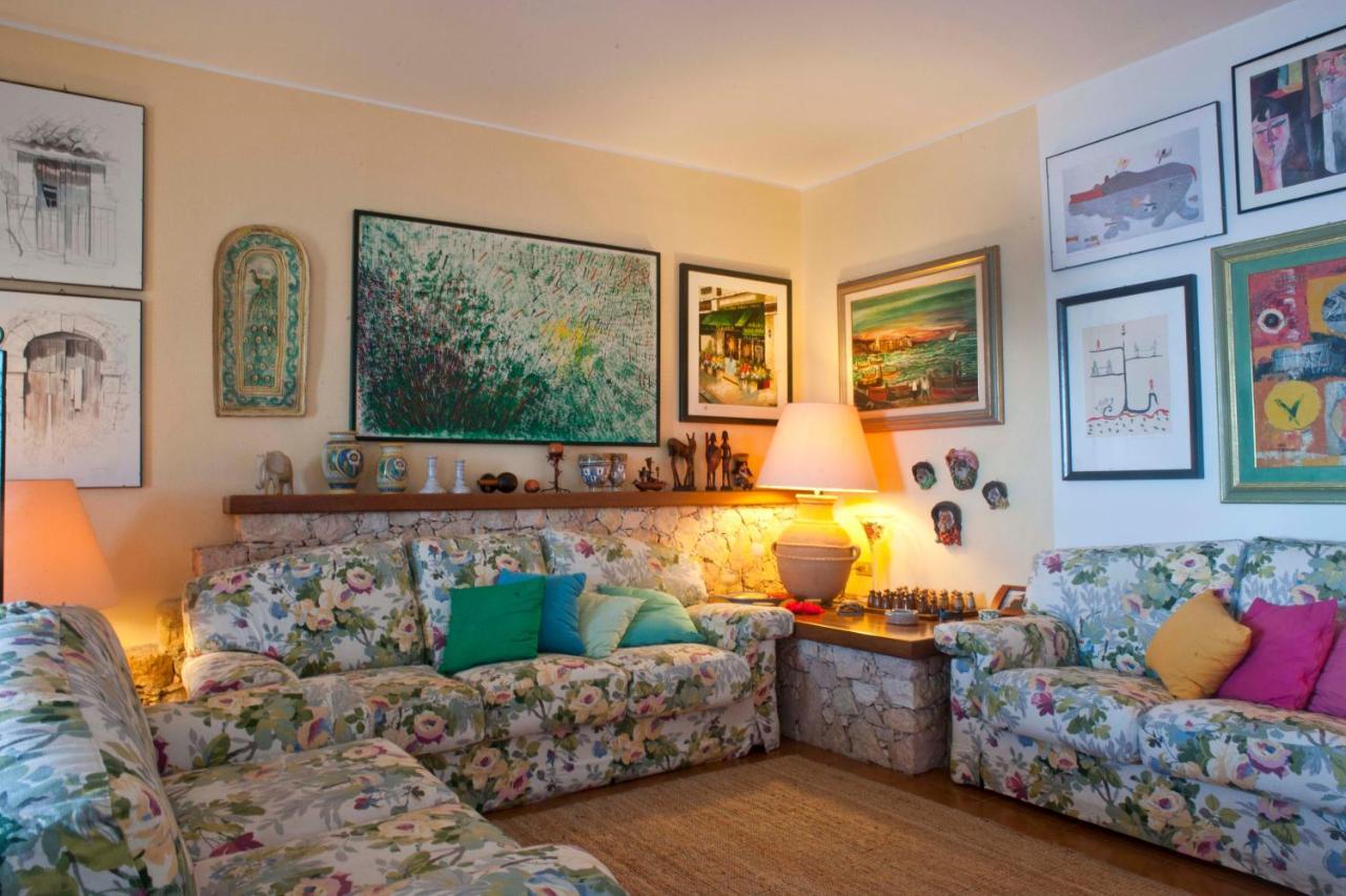 Mara'S House, 10 Minuti A Piedi Dal Centro, Parcheggio Privato Taormina Dış mekan fotoğraf