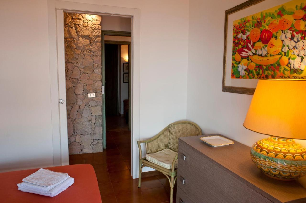 Mara'S House, 10 Minuti A Piedi Dal Centro, Parcheggio Privato Taormina Dış mekan fotoğraf