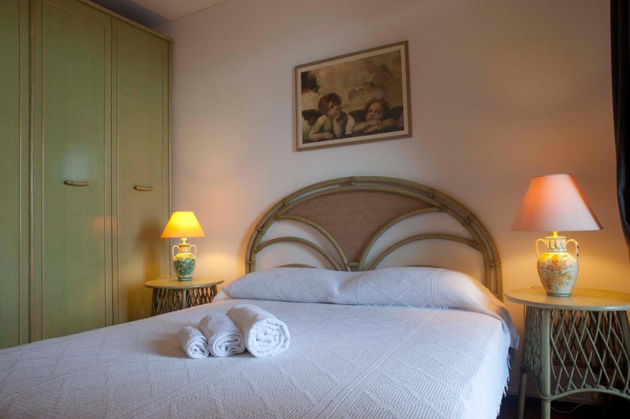 Mara'S House, 10 Minuti A Piedi Dal Centro, Parcheggio Privato Taormina Dış mekan fotoğraf