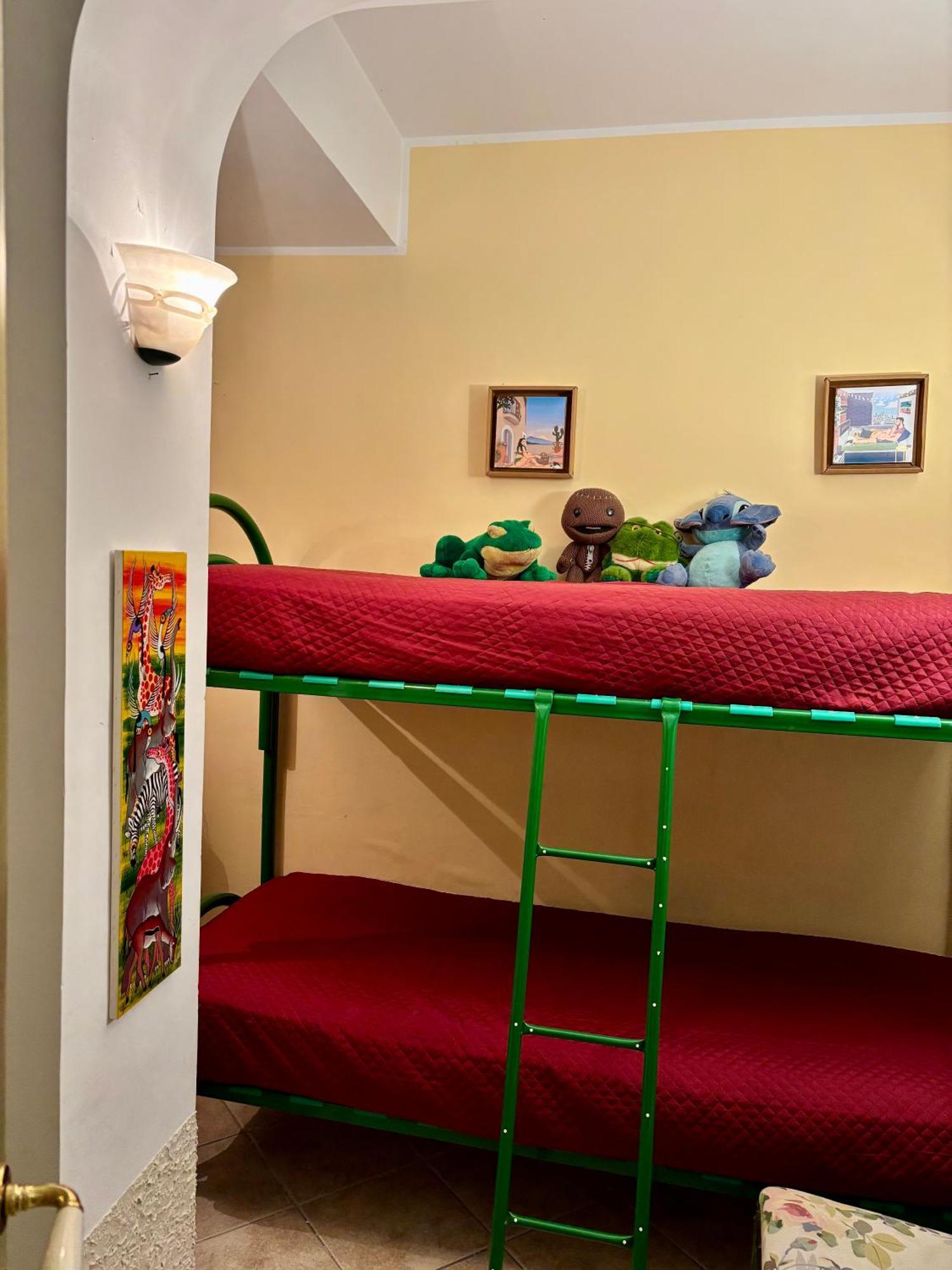 Mara'S House, 10 Minuti A Piedi Dal Centro, Parcheggio Privato Taormina Dış mekan fotoğraf